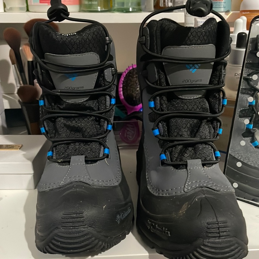 waterproof columbia hiking boots for kids